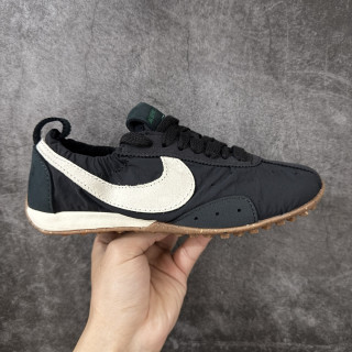 Jacquemus x Nike Jacumoon 'Black / White' view 1