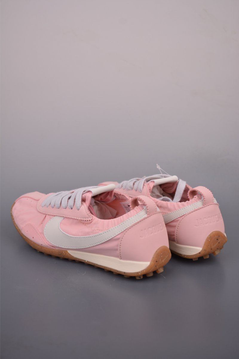 Jacquemus x Nike Moon Shoe SP 'Red' view