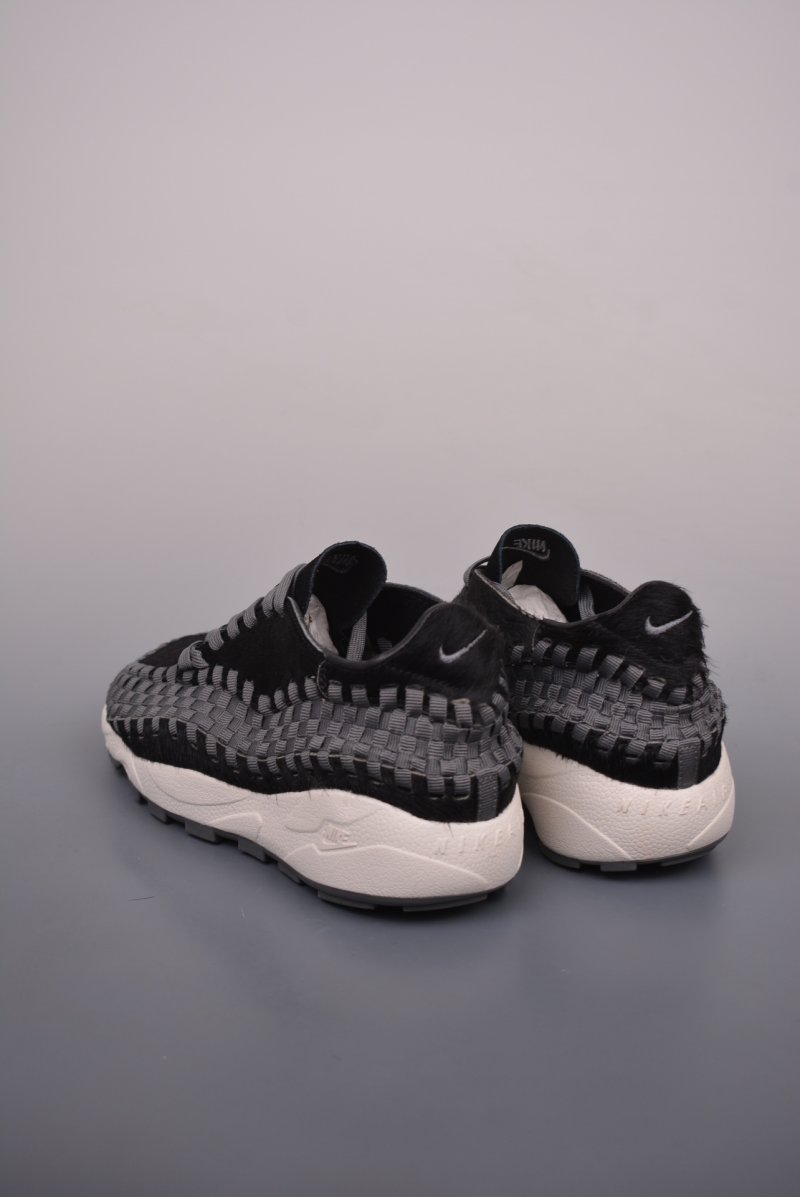 Nike Air Footscape Woven view