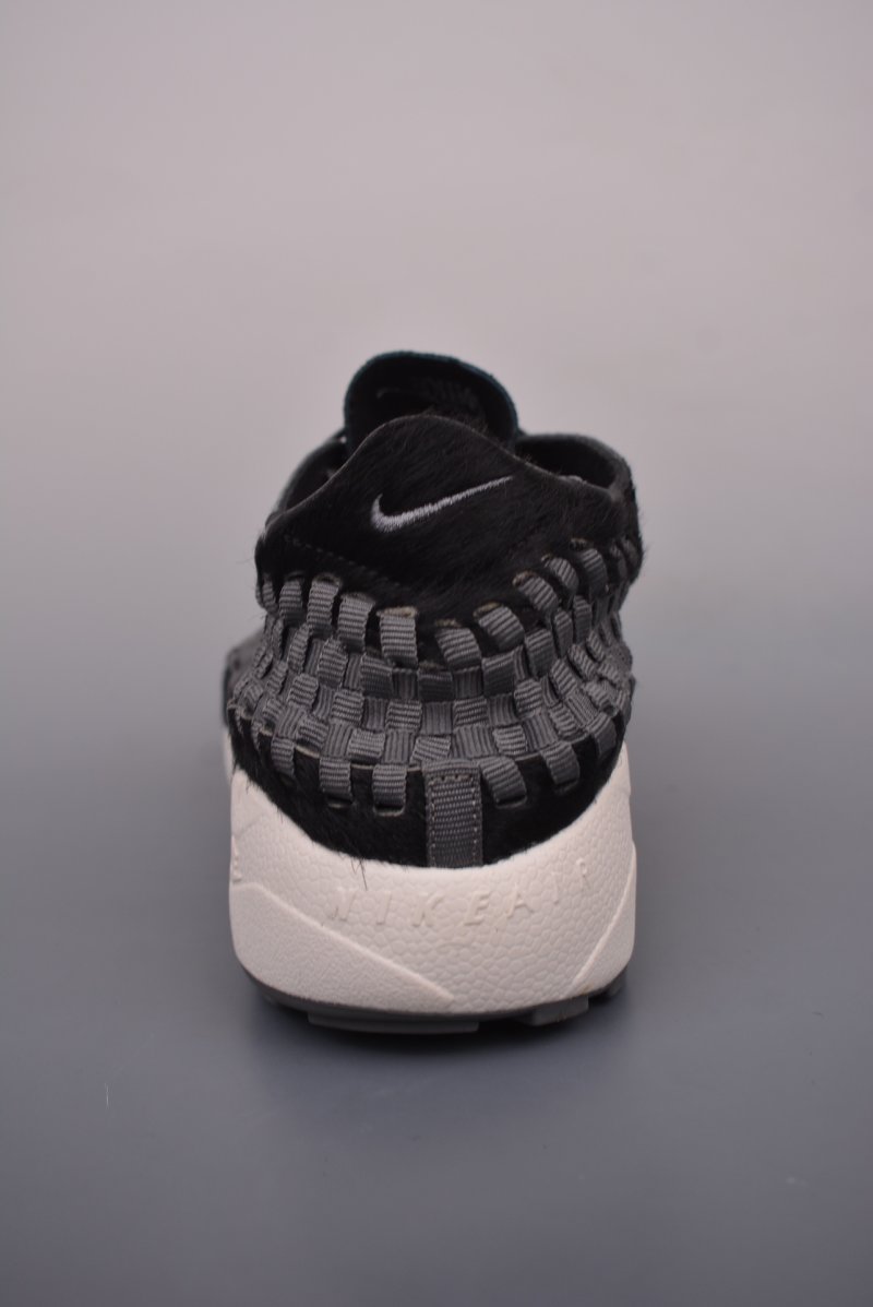 Nike Air Footscape Woven view