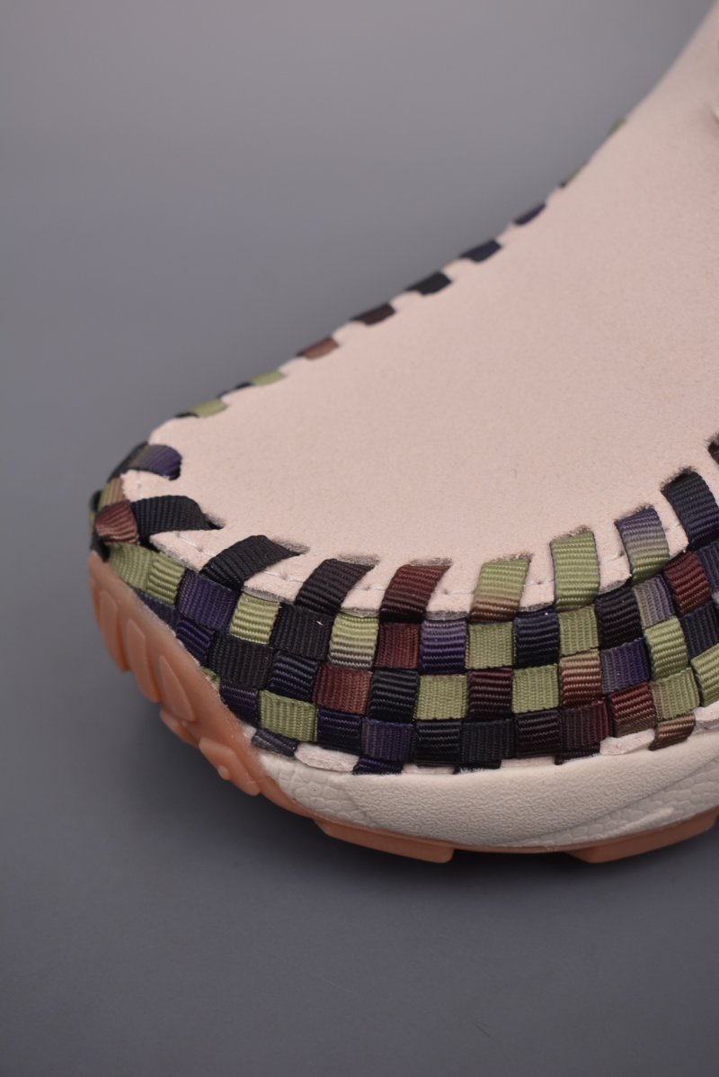Nike Air Footscape Woven view