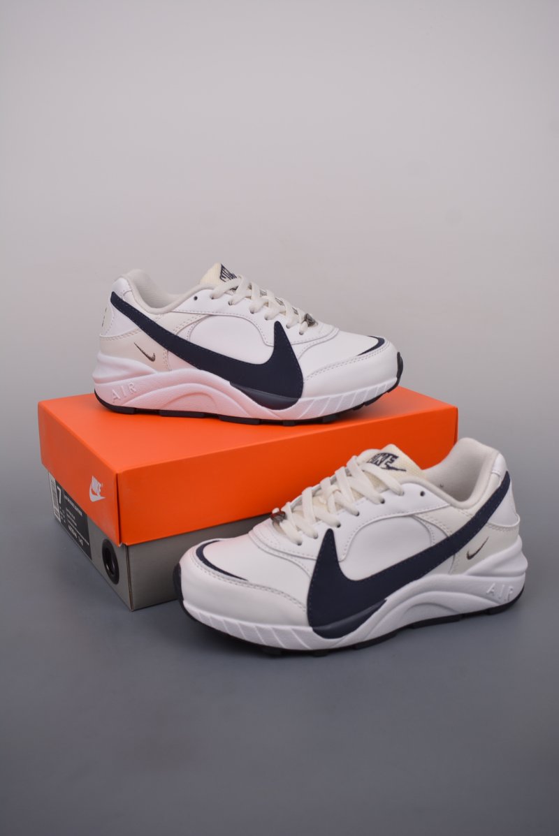 Nike Air Grudge Leather 95 view