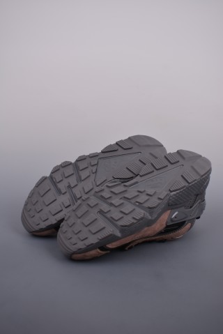Nike Air Huarache Runner view 3