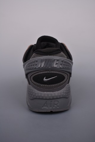 Nike Air Huarache Runner view 4