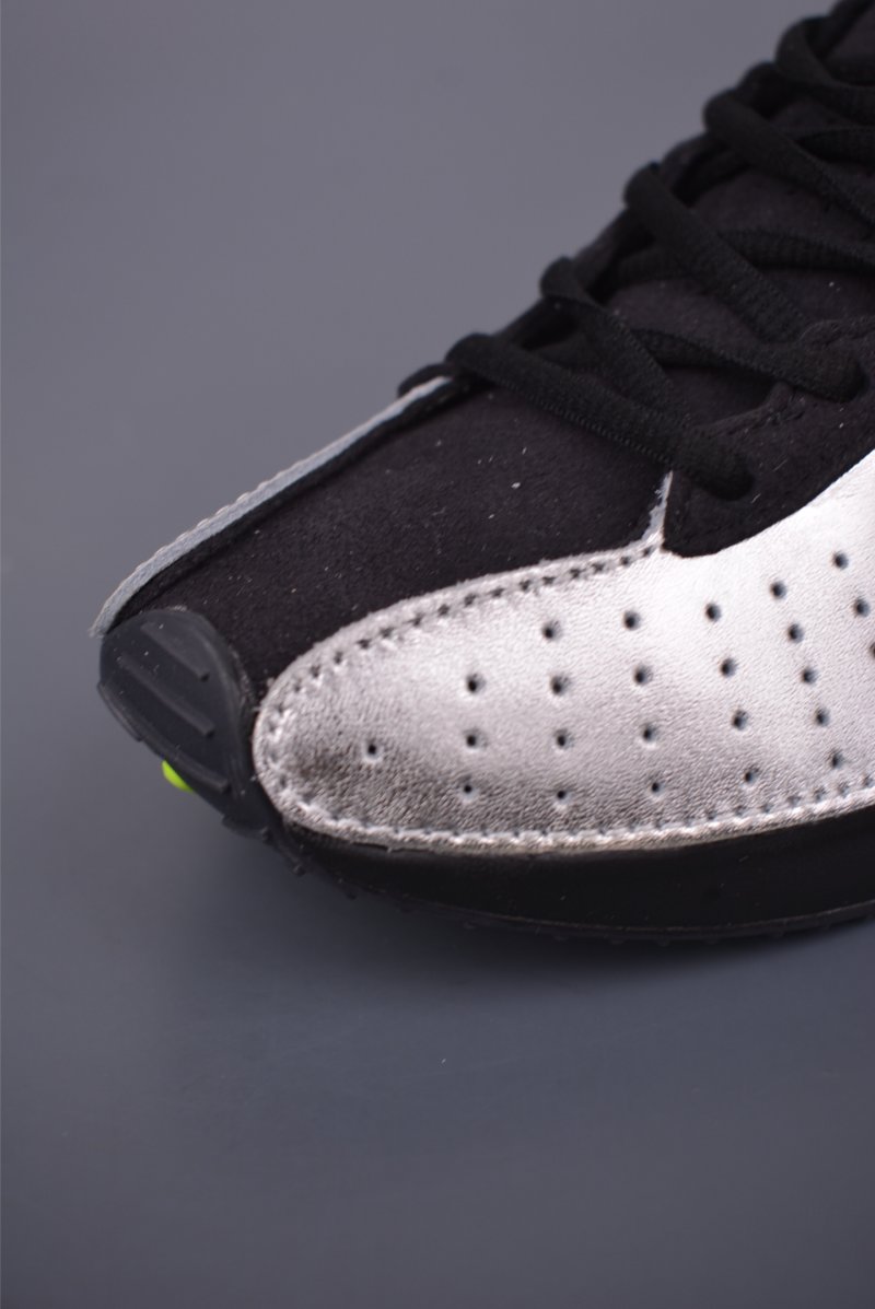 Nike Air Superfly 'Black / Neon Green' view