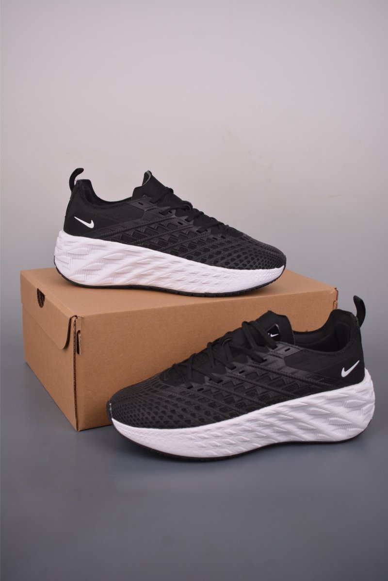 Nike Ava Rover HS view