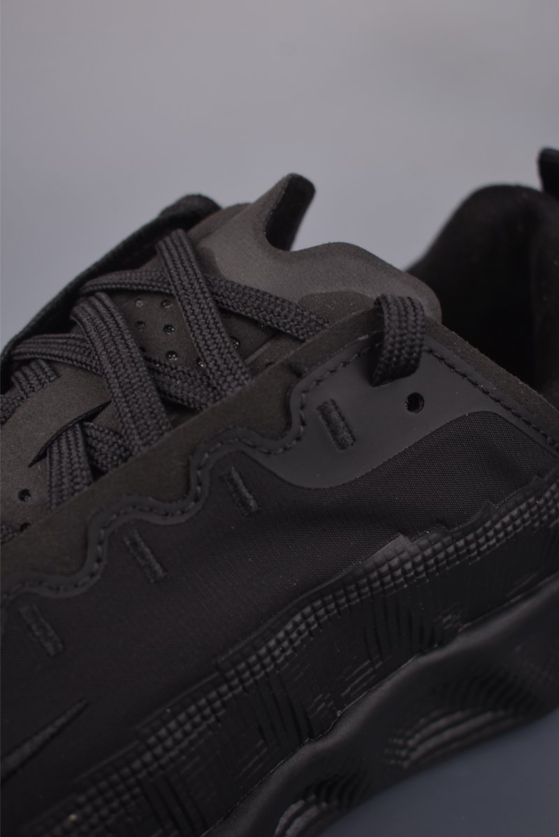 Nike Ava Rover HS view