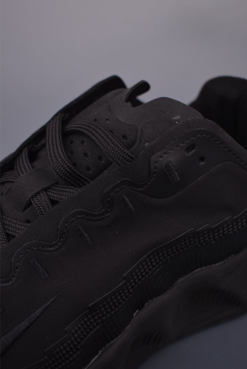 Nike Ava Rover HS view