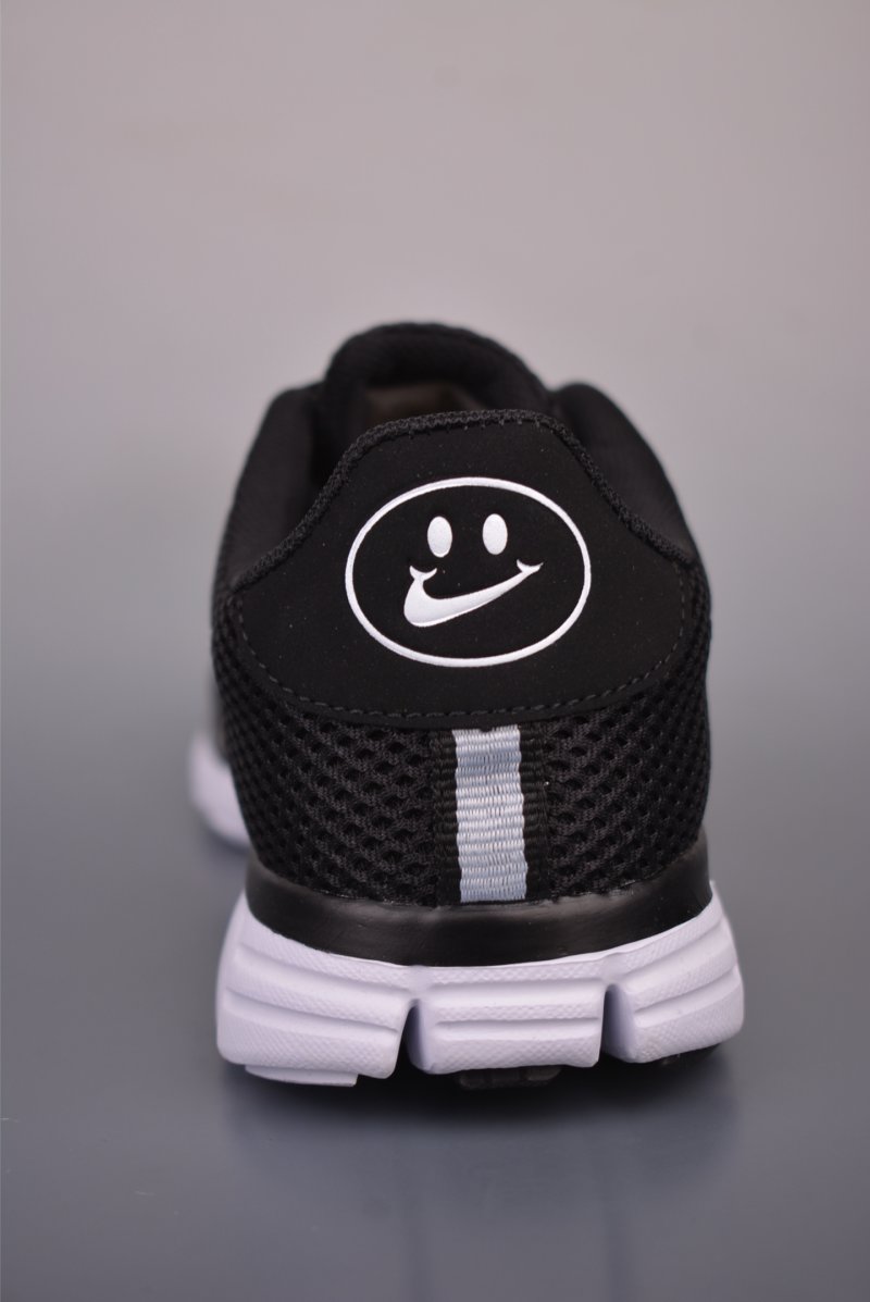 Nike Free 3.0 V2 view
