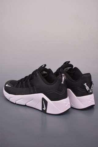 Nike Free Metcon 7 view 2