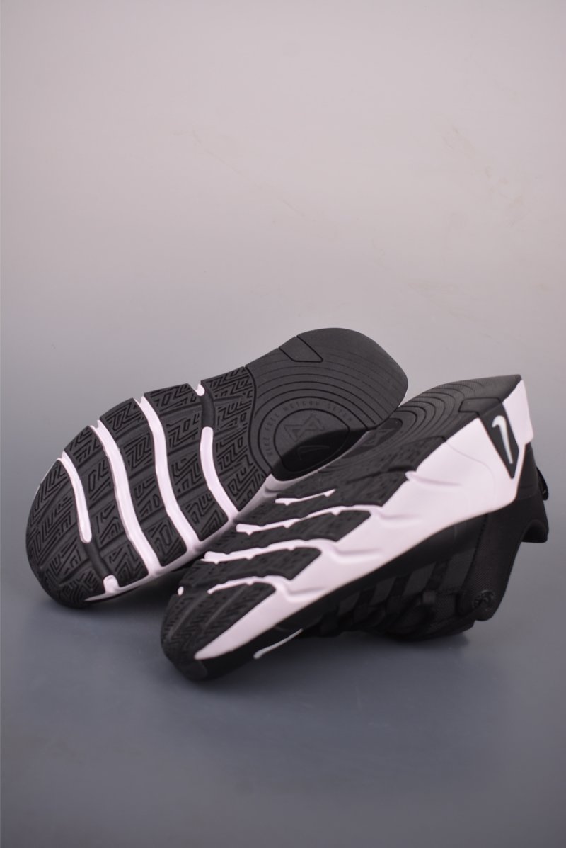 Nike Free Metcon 7 view
