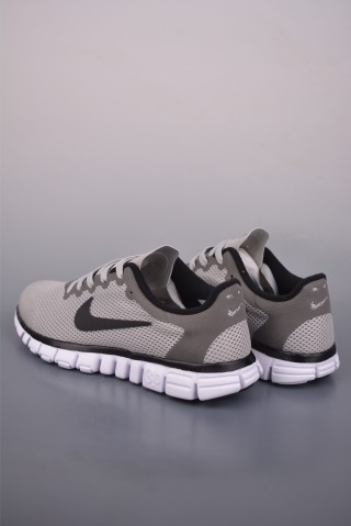 Nike Free 3.0 V2 view 2