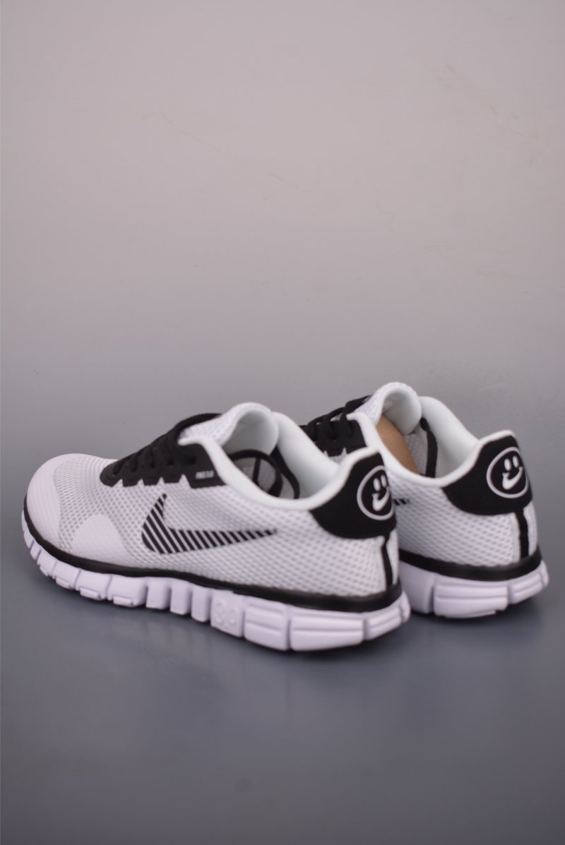 Nike Free 3.0 V2 view