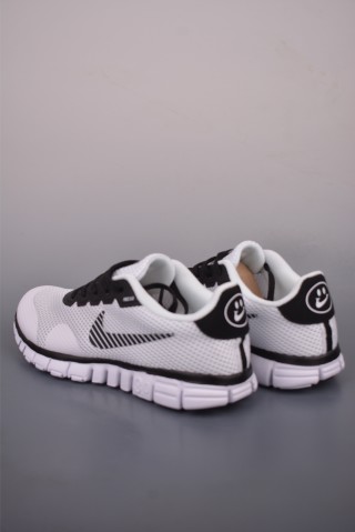 Nike Free 3.0 V2 view 2