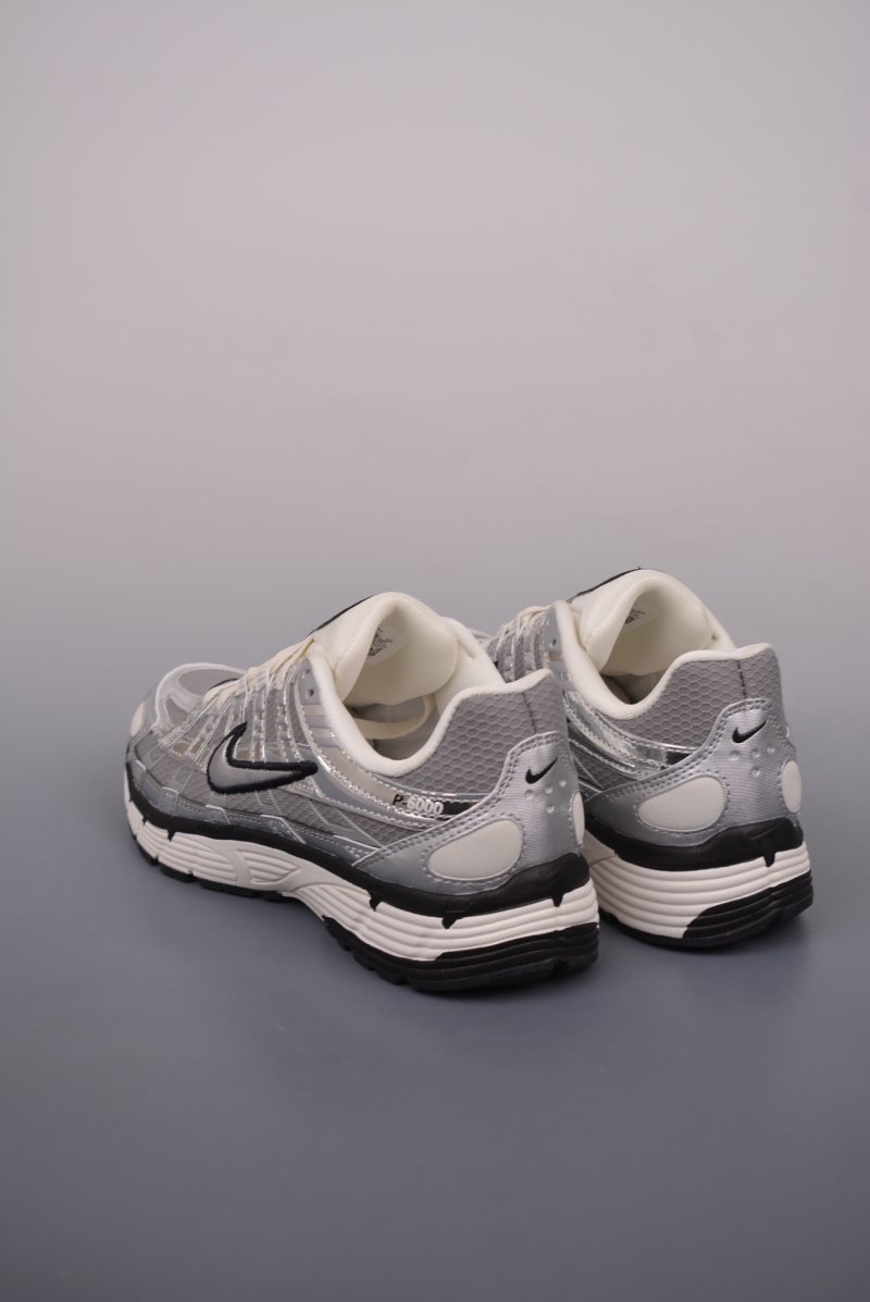 Nike Initiator Running view