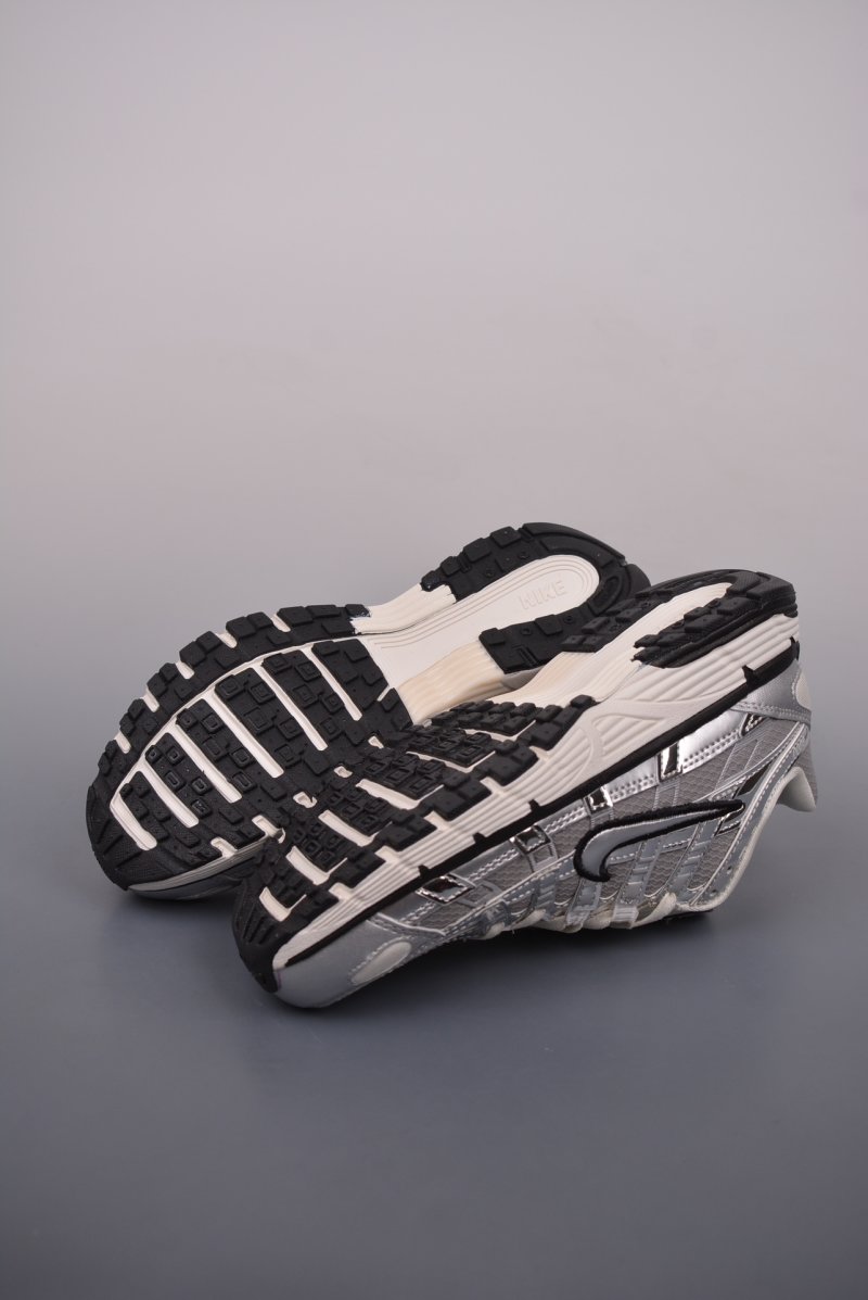 Nike Initiator Running view