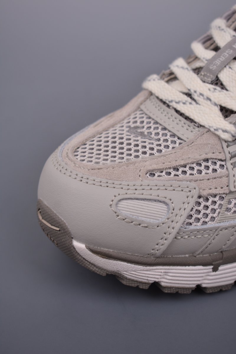 Nike Initiator Running view