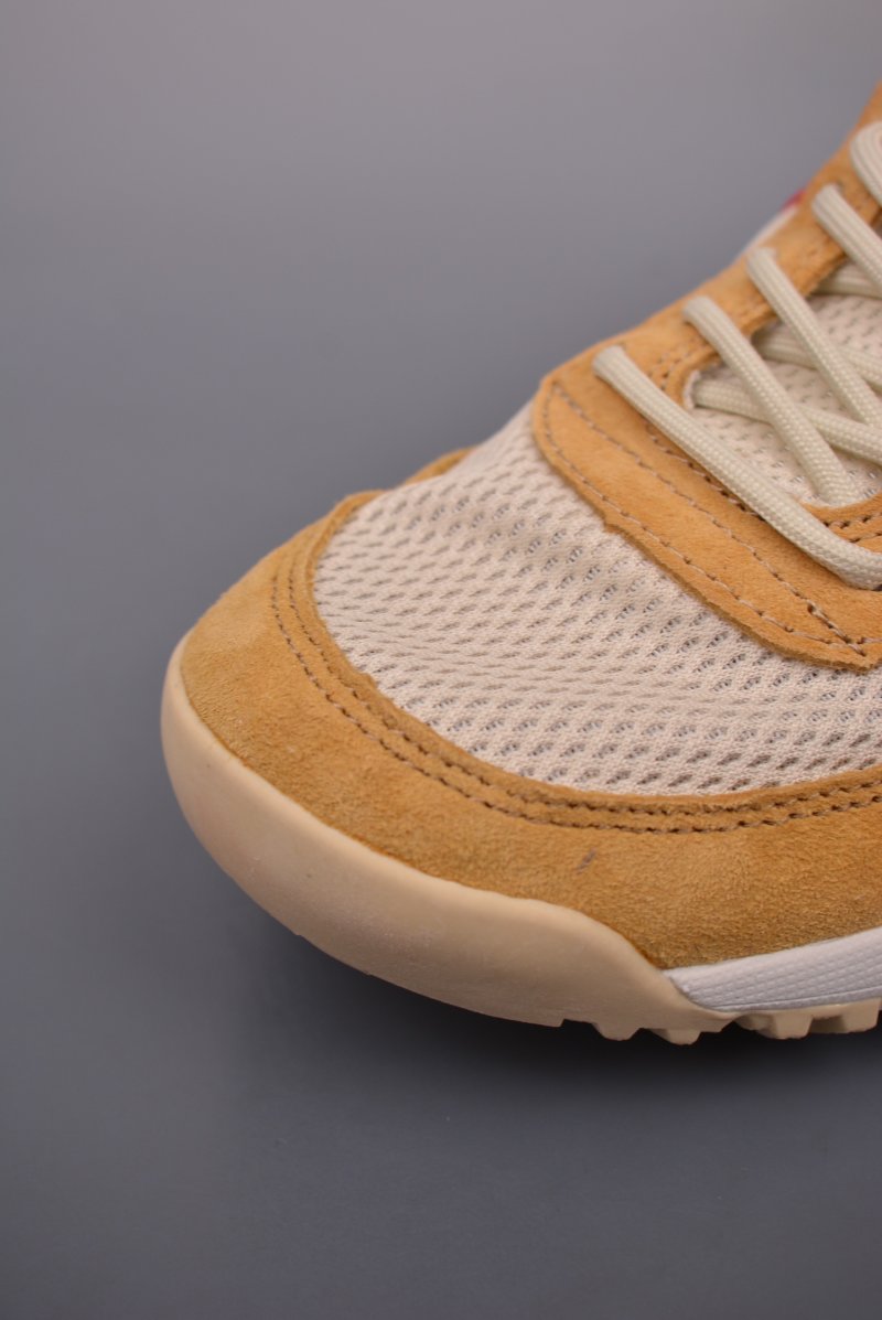 Nike Mars Yard TS view