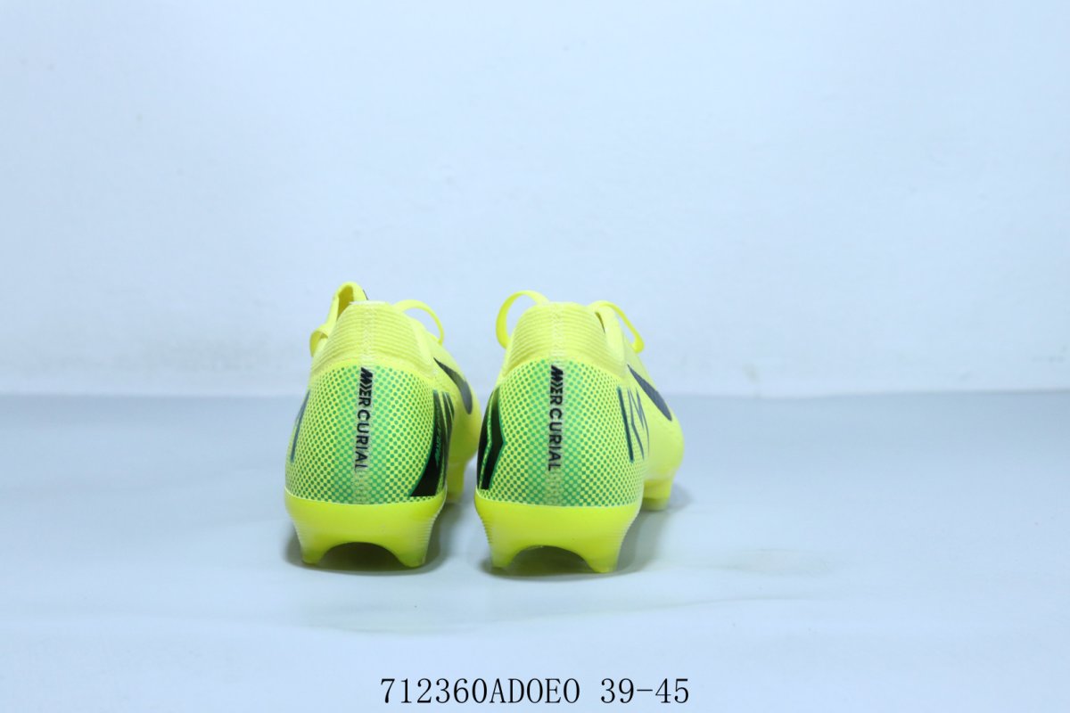 Nike Mercurial Phantom GX Elite AG-Pro view