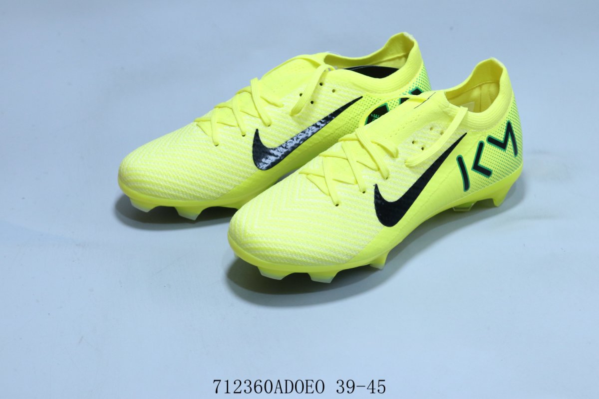 Nike Mercurial Phantom GX Elite AG-Pro view