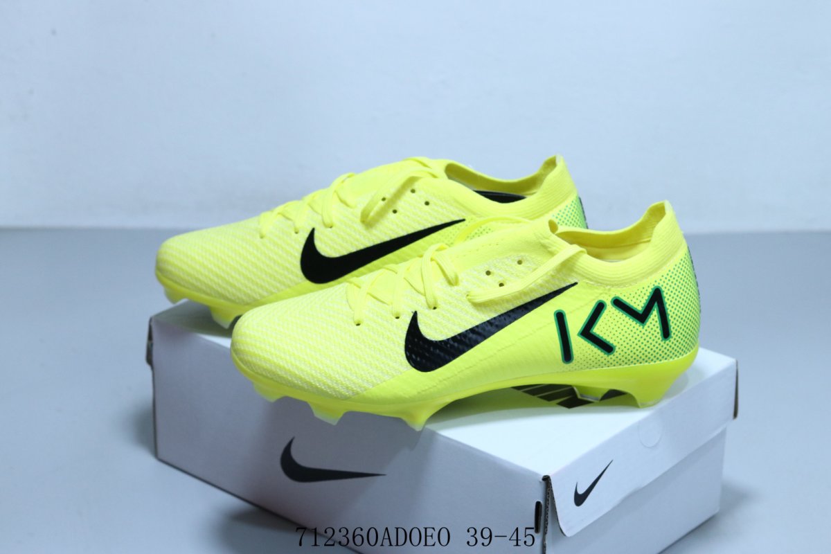 Nike Mercurial Phantom GX Elite AG-Pro view
