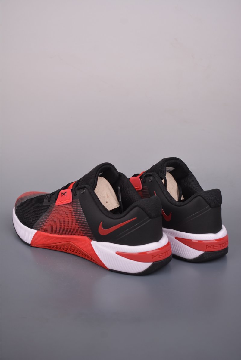 Nike Metcon 10 view