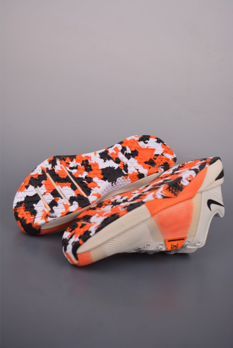 Nike Metcon 10 view