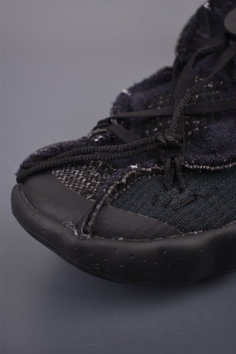 Nike Mind 002 'Black' view