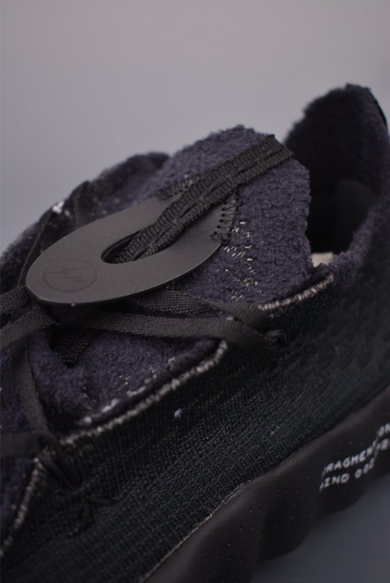 Nike Mind 002 'Black' view