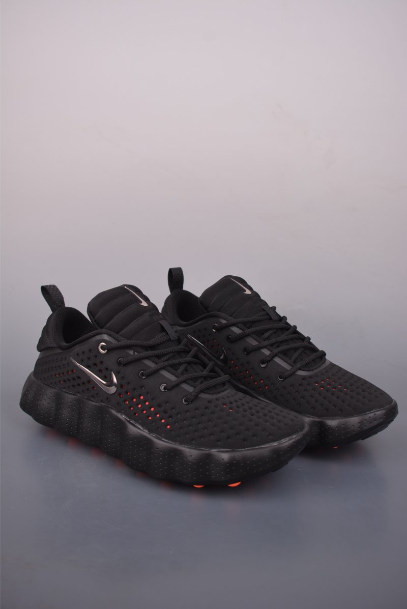 Nike Mind 002