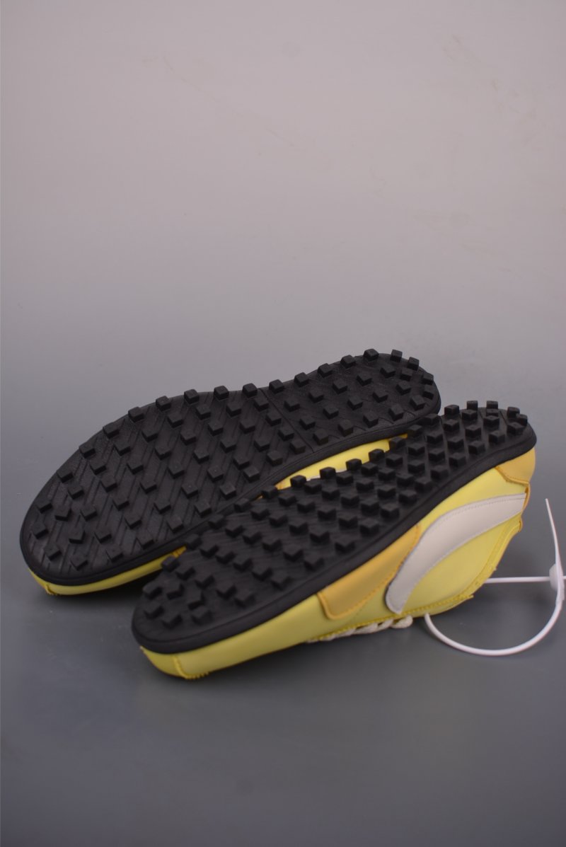 Nike Moon Shoe OG Summit view