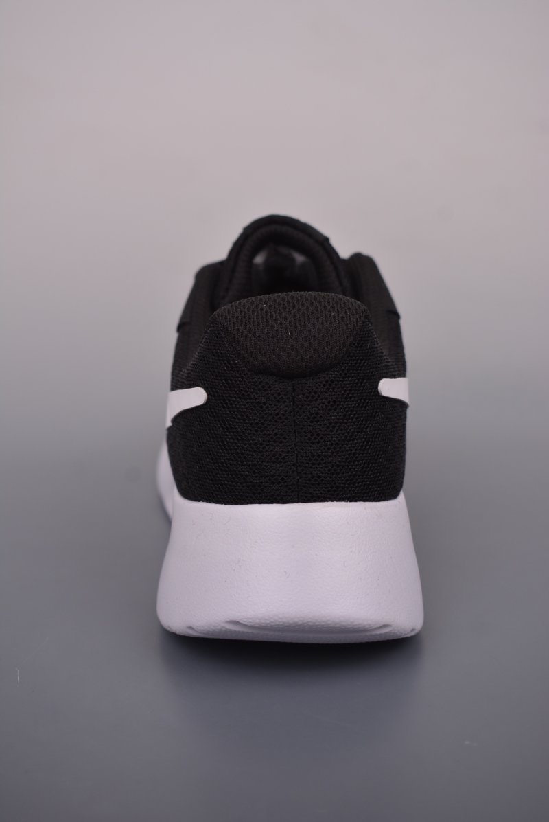 Nike Roshe Run view