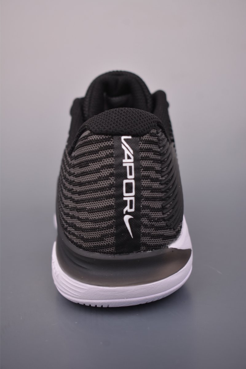 Nike Vapor 12 HC view