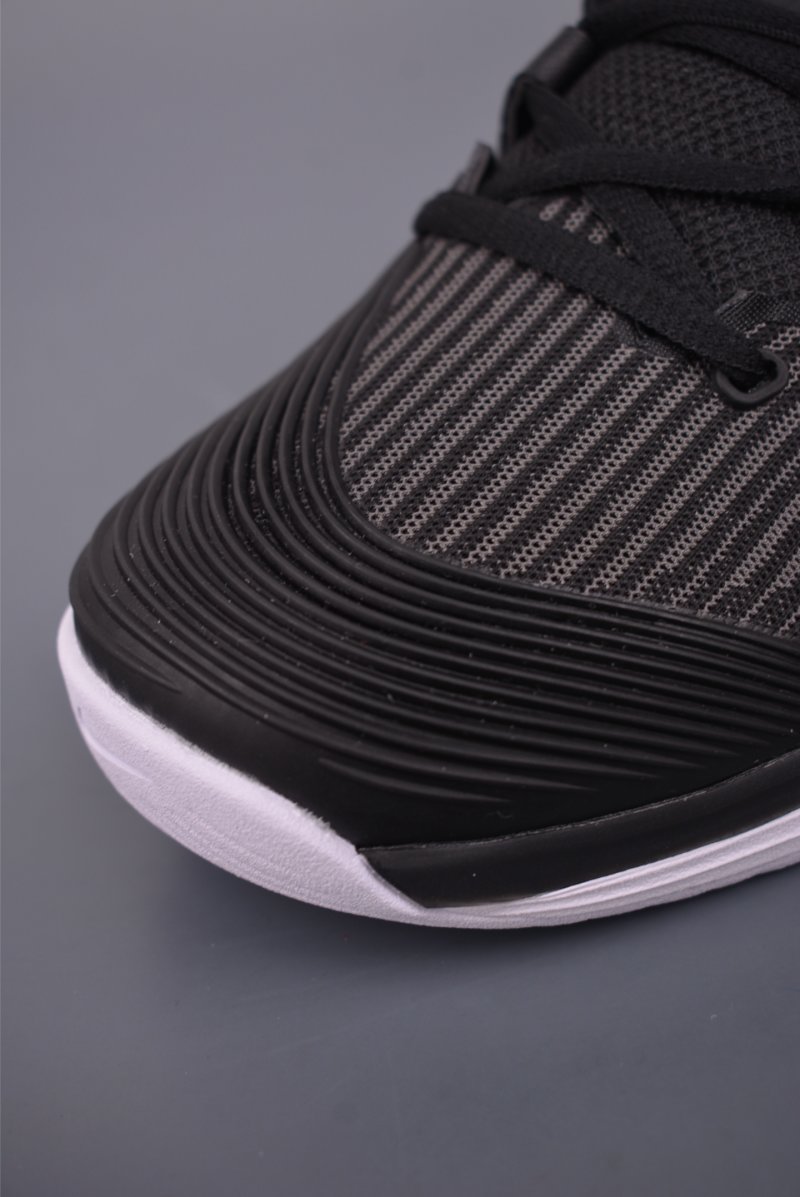 Nike Vapor 12 HC view