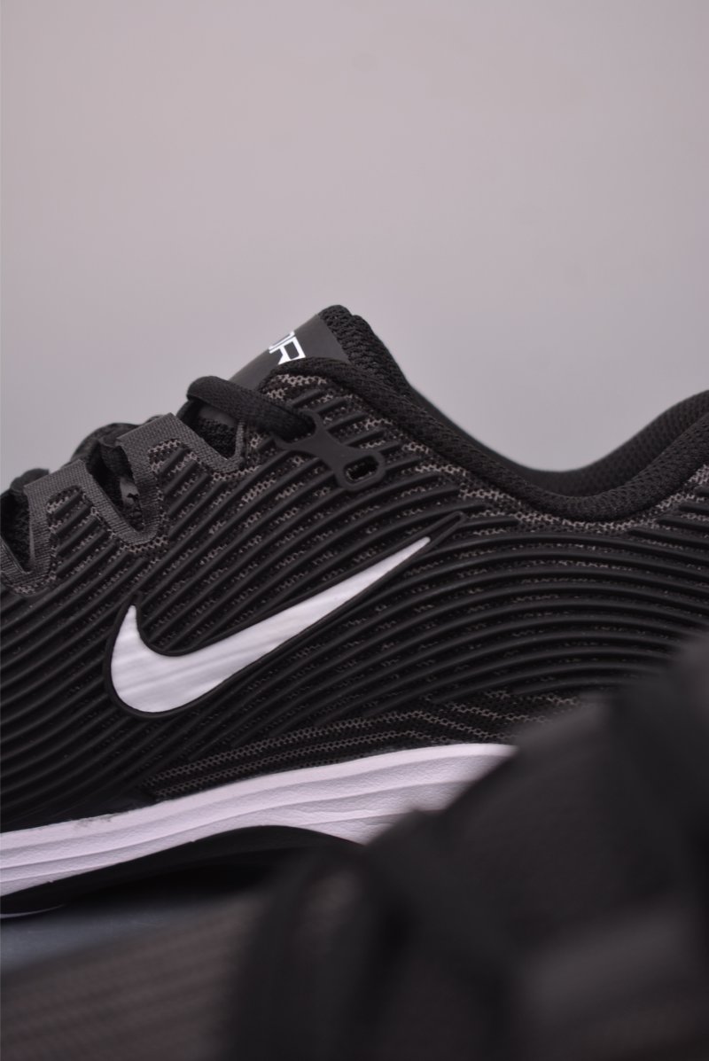 Nike Vapor 12 HC view