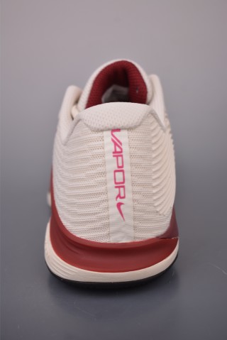 Nike Vapor 12 HC view 4