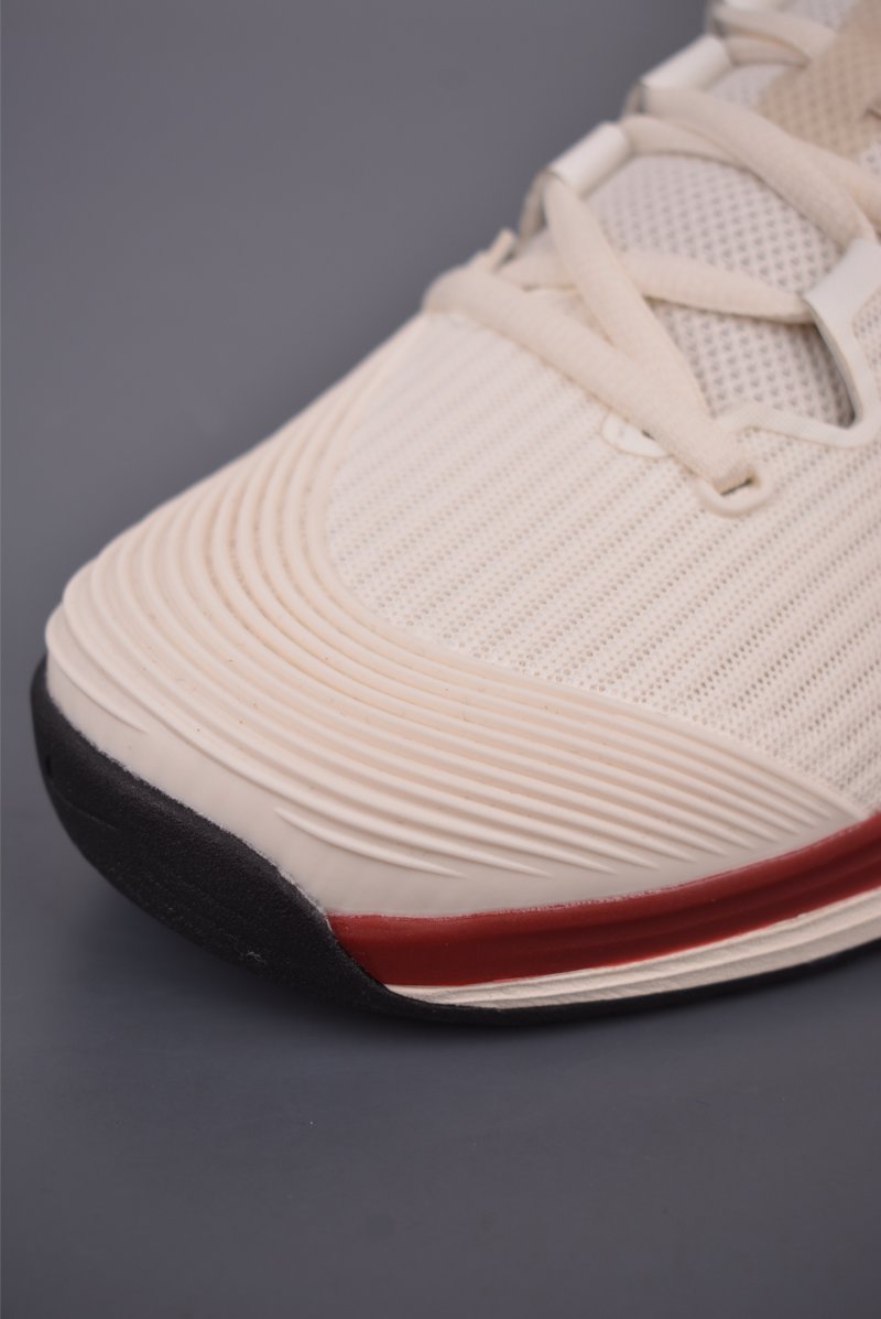 Nike Vapor 12 HC view