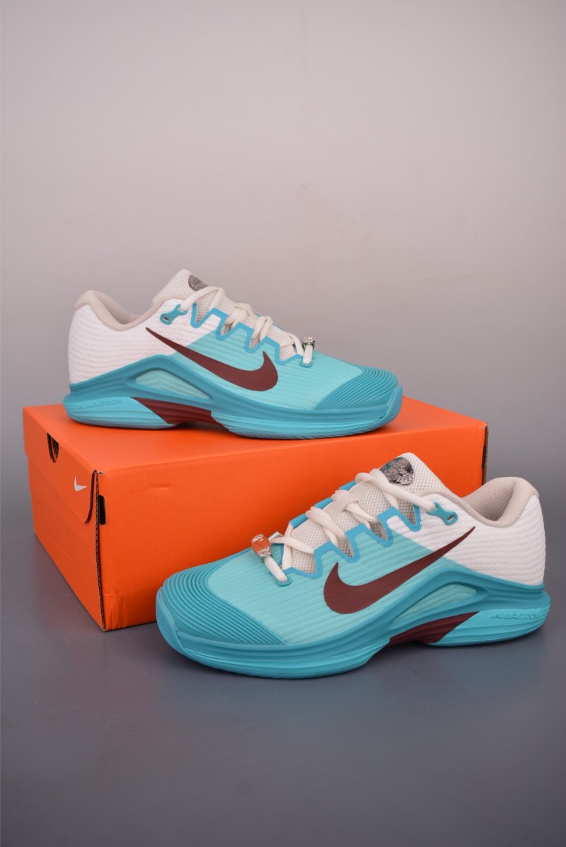 Nike Vapor 12 HC view