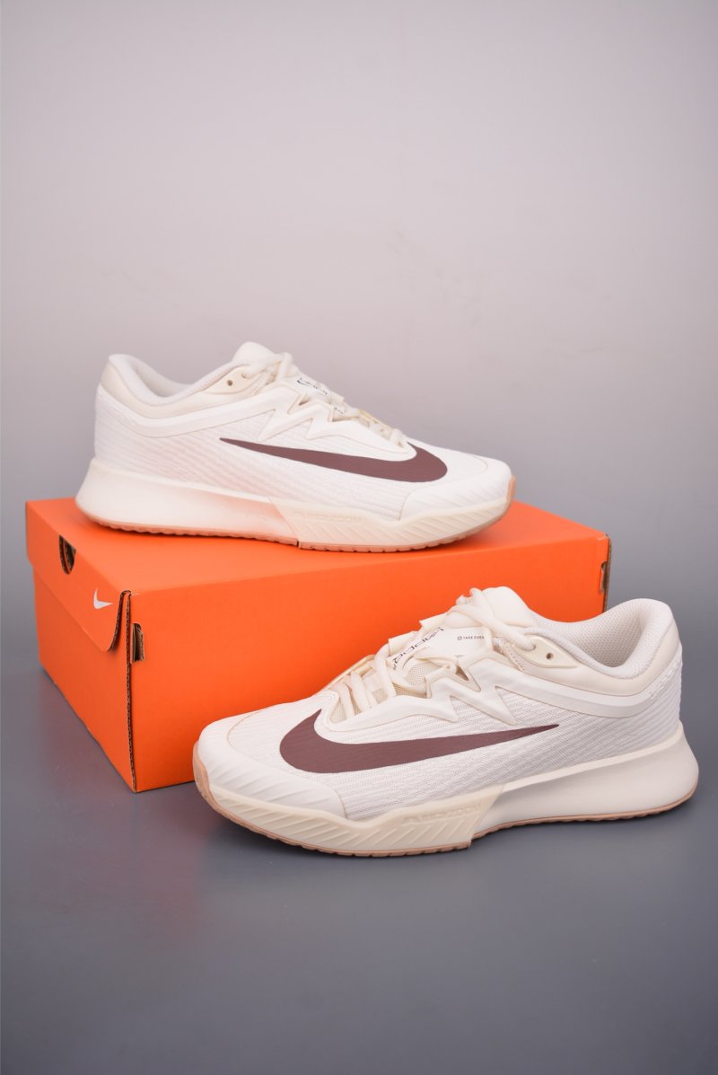 Nike Vapor Pro 3 view