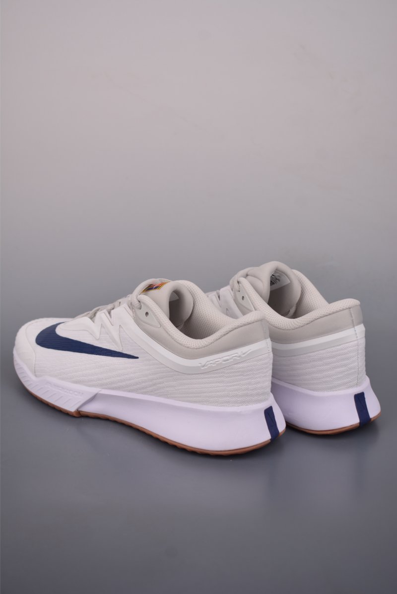 Nike Vapor Pro 3 view