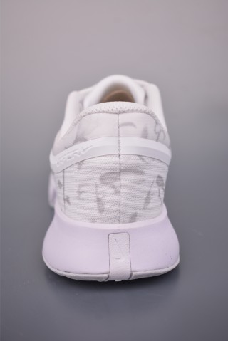 Nike Vapor Pro 3 view 4