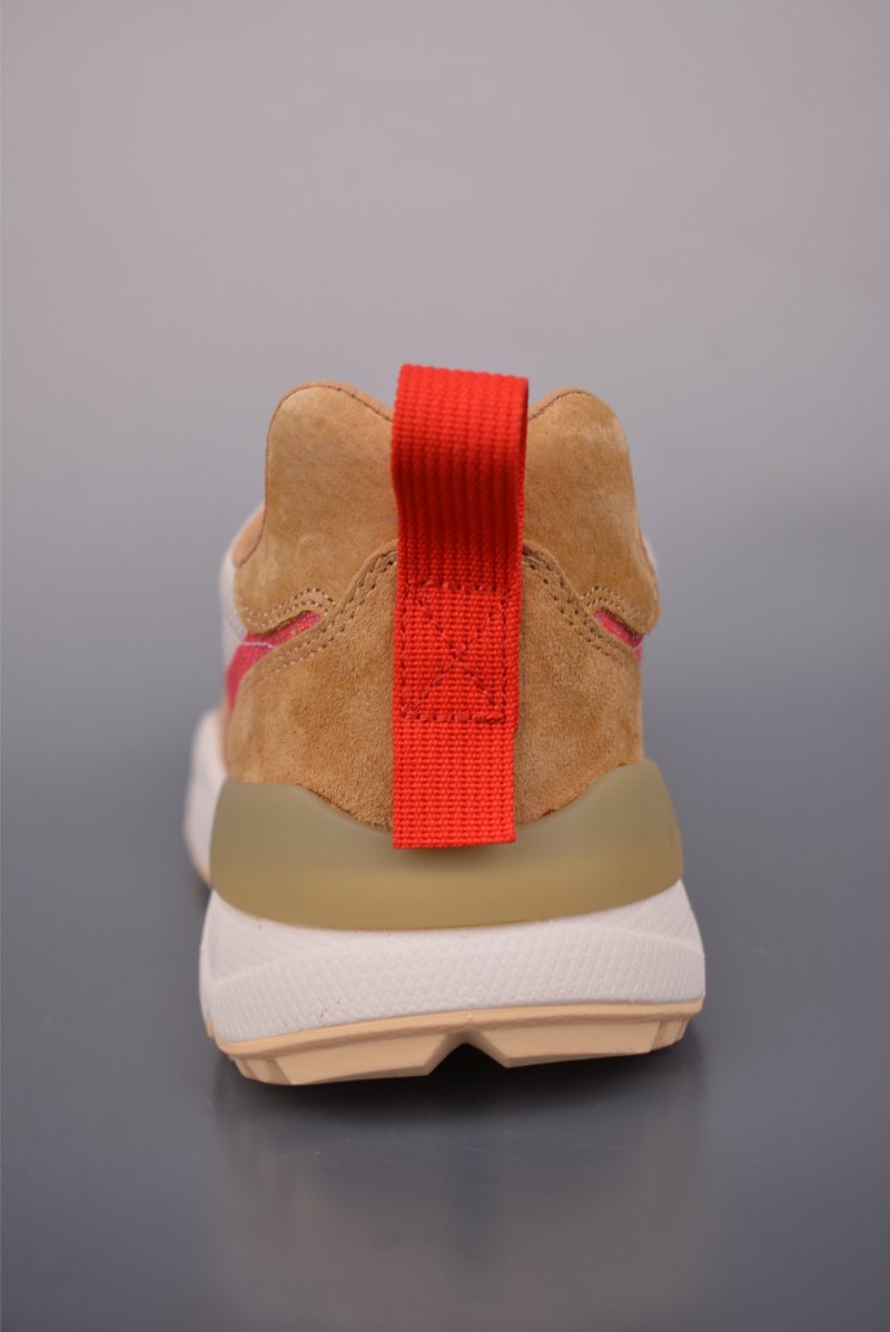 Tom Sachs x Nike Craft Mars Yard 2.0 view
