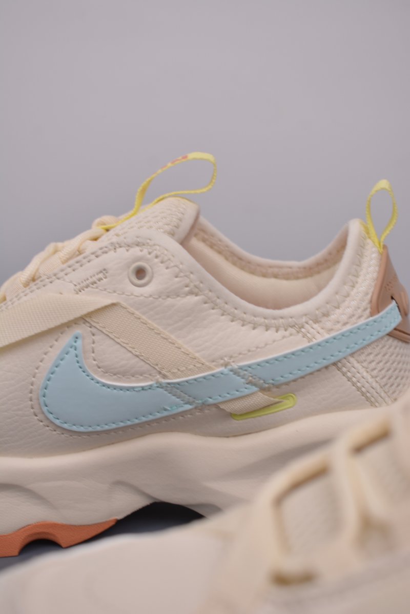 Nike TC 7900 'Multi' view