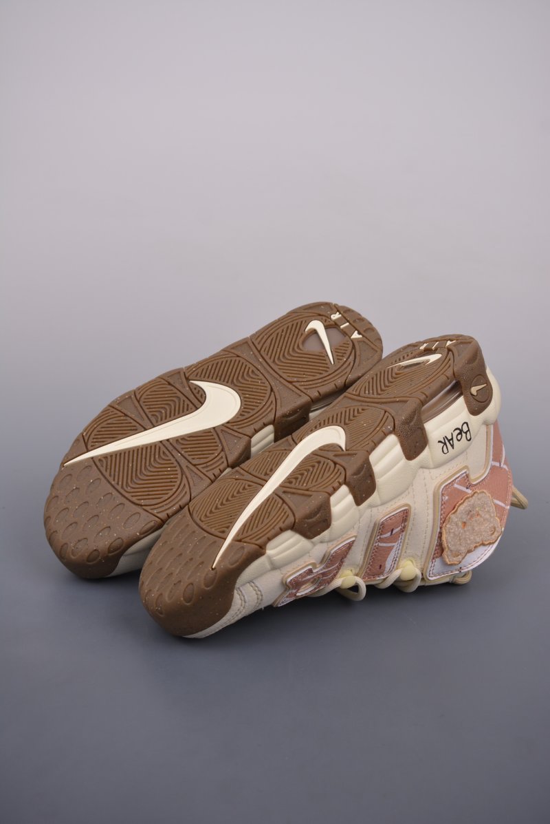 Nike Air More Uptempo view