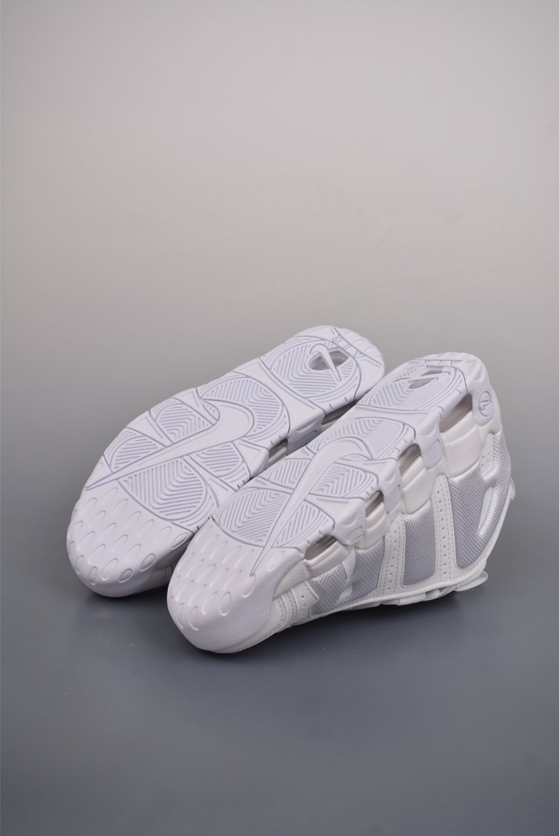 Nike Air More Uptempo view