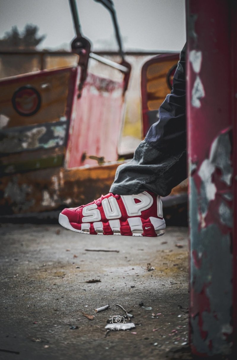 Nike Air More Uptempo Supreme 'White / Red' view