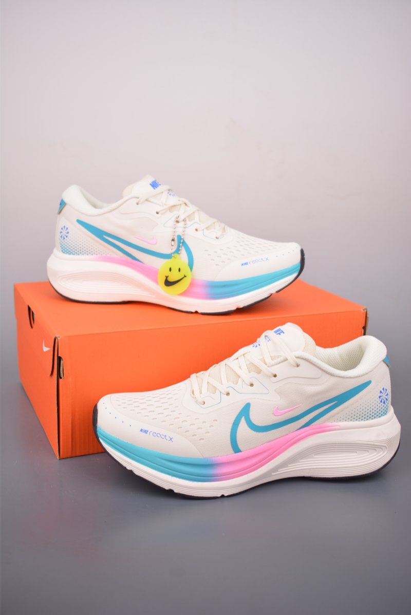 Nike Air Zoom Alphafly view