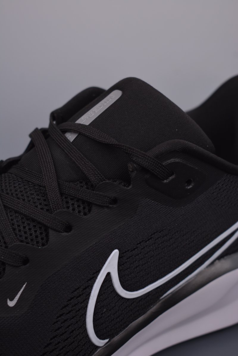 Nike Air Zoom Pegasus 41 view