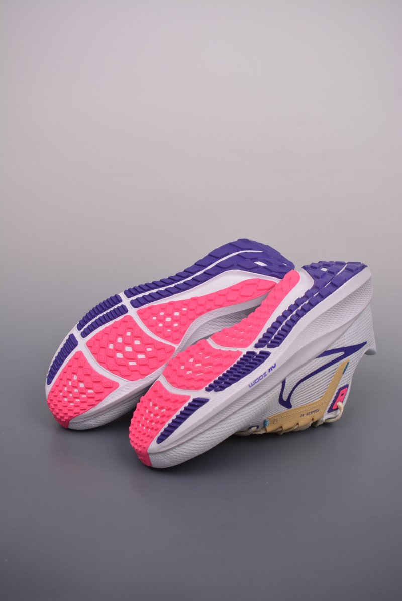 Nike Air Zoom Pegasus 40 view