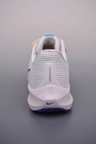 Nike Air Zoom Pegasus 40 view 13